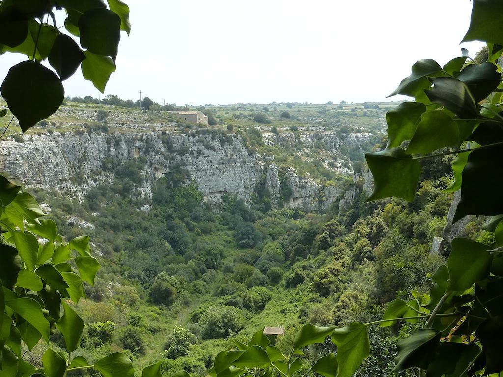 Oasi Di Cava Ispica Villa Pietre Nere San Zagaria Exterior photo
